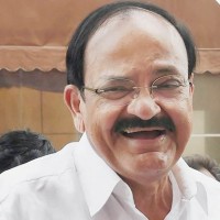 Vice President Naidu Feels None Should Politicise Farmers’ Suicides